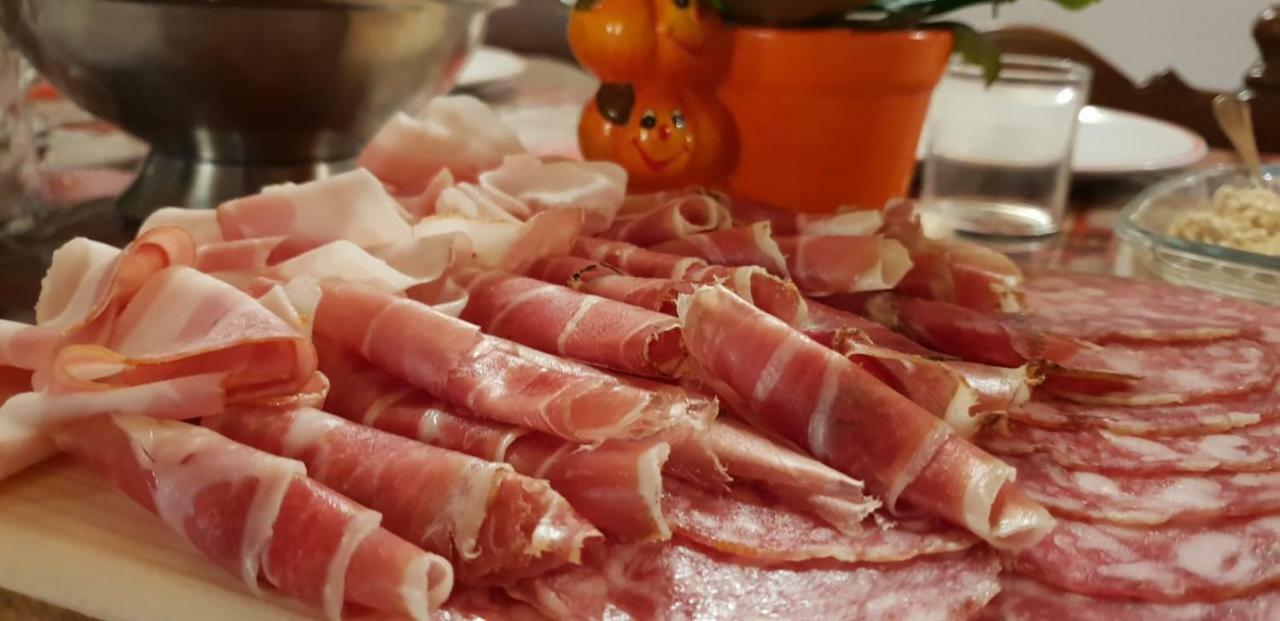 Garni Fobbie Hotel Brentonico Ngoại thất bức ảnh